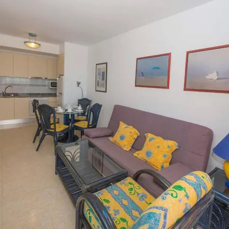 Zafiro 42c Apartment